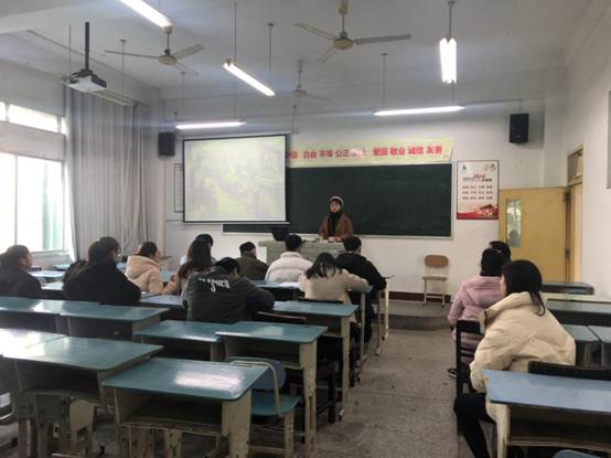 A348E2E7BD972594B3EB7D45466DDD93